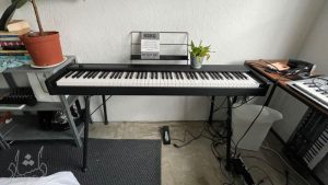 قیمت پیانو دیجیتال Korg D1