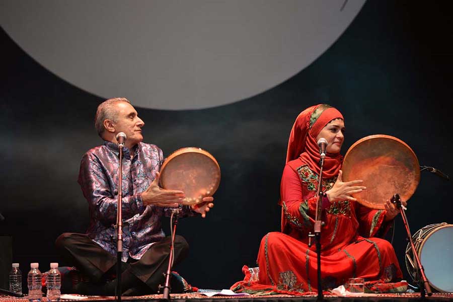 عکسی از موسیقی محلی آذری 