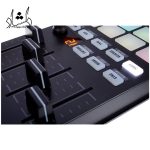 جزئیات دی جی کنترلر نیتیو اینسترومنتز Native Instruments Traktor Kontrol F1 MK2