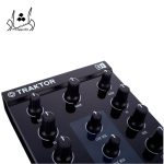 مشخصات دی جی کنترلر نیتیو اینسترومنتز Native Instruments Traktor Kontrol Z1