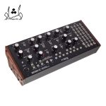 ابعاد سینتی سایزر موگ Moog Mother-32