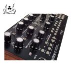 ویژگی سینتی سایزر موگ Moog Mother-32