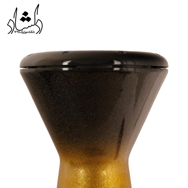 بالای تمپو آلپای مشکی و طلایی