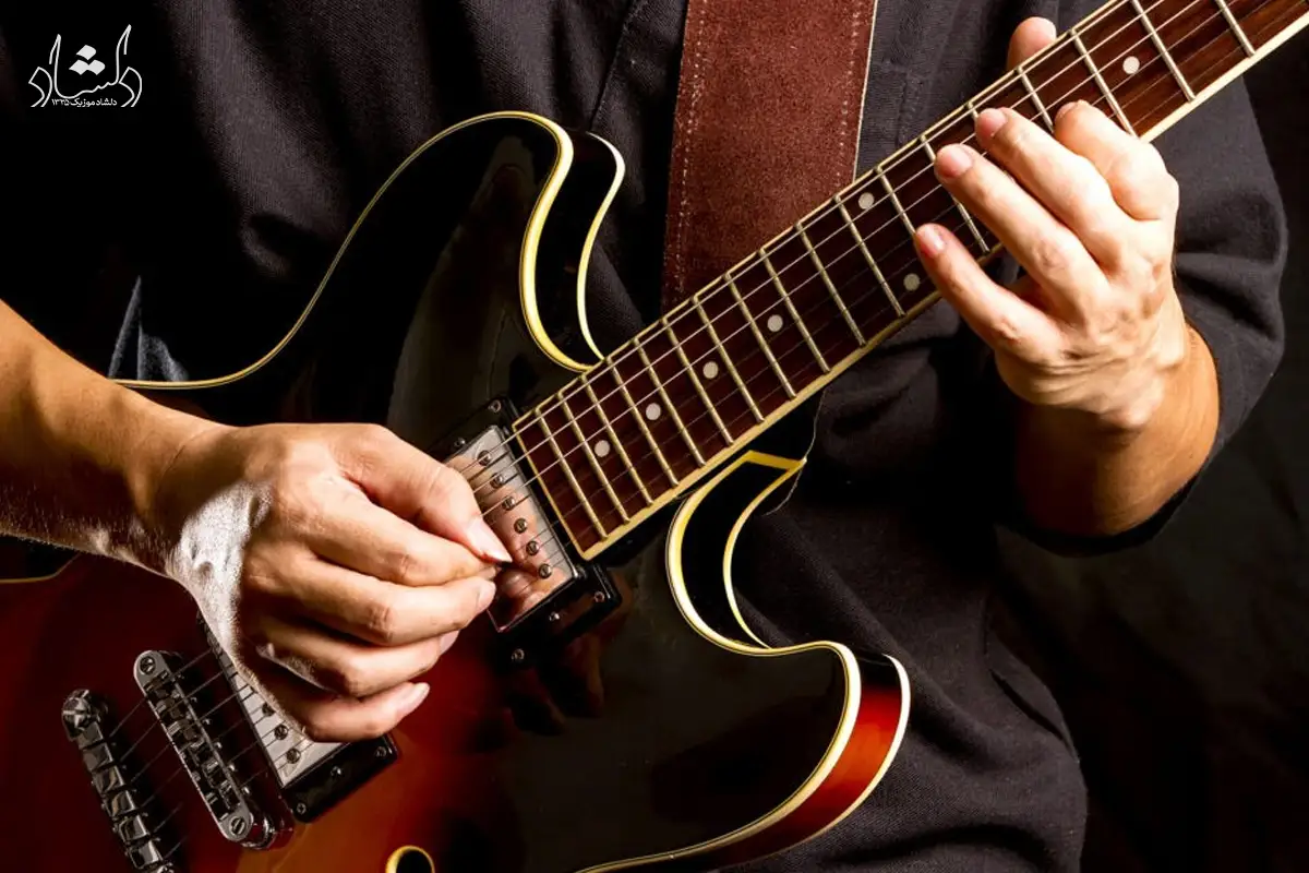 تکنیک های گیتار الکترونیک