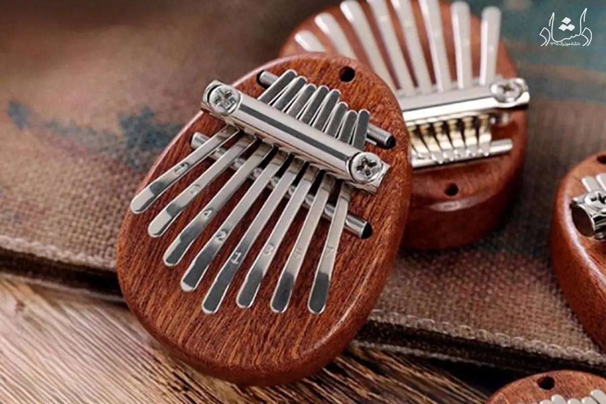 کالیمبا و موسیقی درمانی: تأثیرات مثبت این ساز بر روان انسان کالیمبا و تاثیرات روانی در درمان